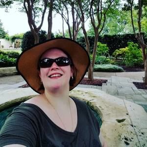 Meet your Posher, Libby